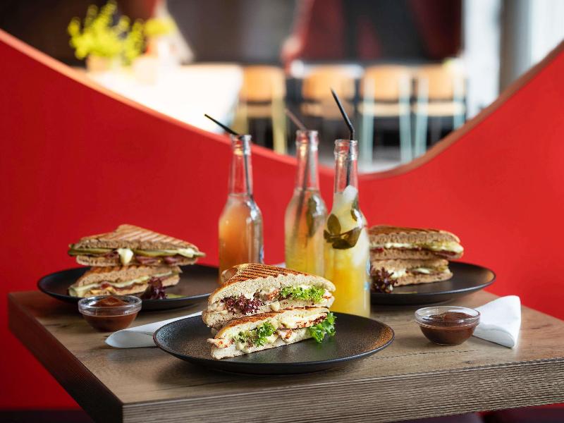 Ibis Koeln Messe - Bar