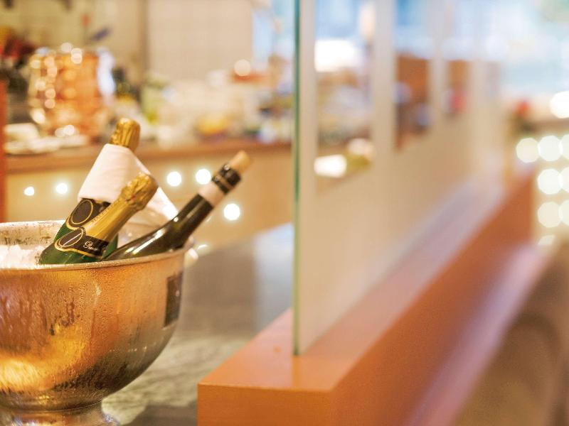 Movenpick Hotel Munchen Airport - Bar