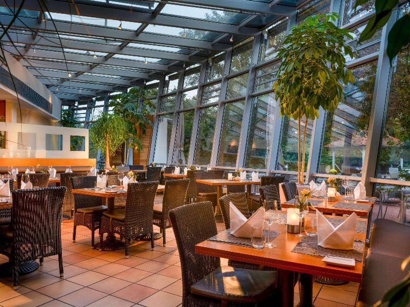 Movenpick Hotel Munchen Airport - Restoran