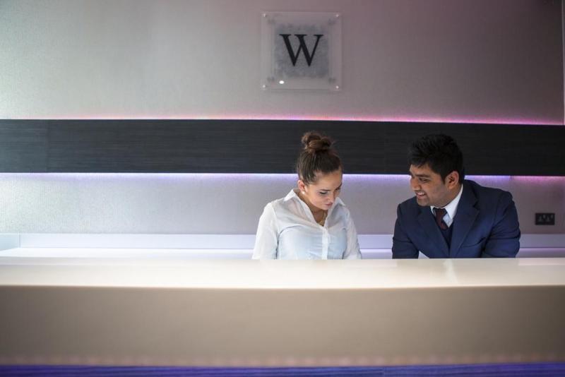 W14 Hotel Kensington London - Lobi