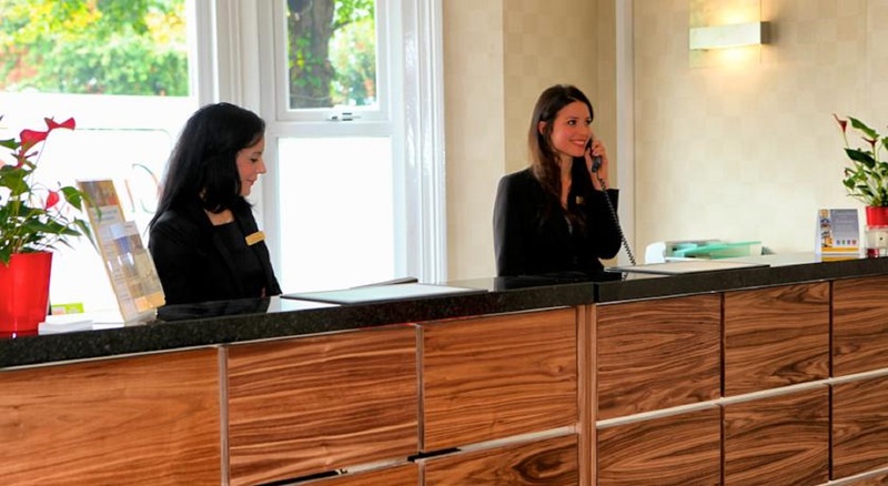 Collection Hotel Birmingham - Lobi