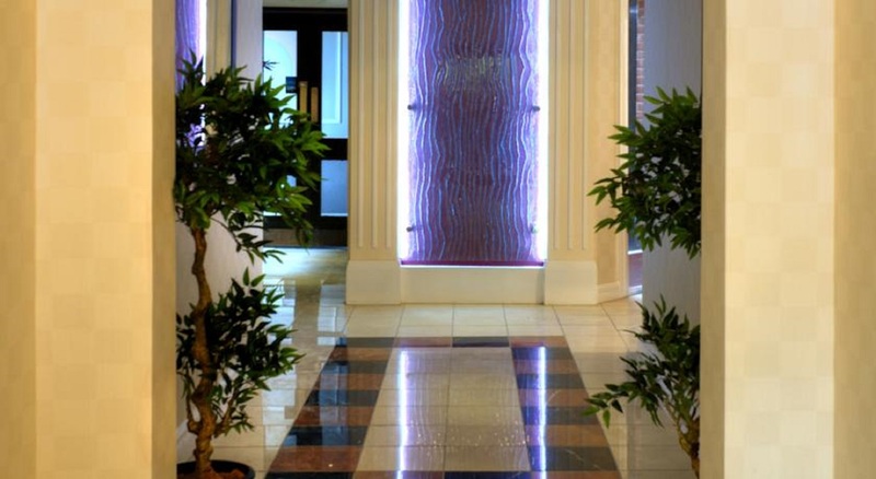 Collection Hotel Birmingham - Lobi