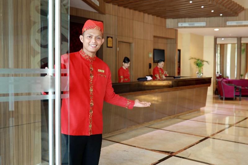 Swiss-Belinn Panakkukang - Lobi