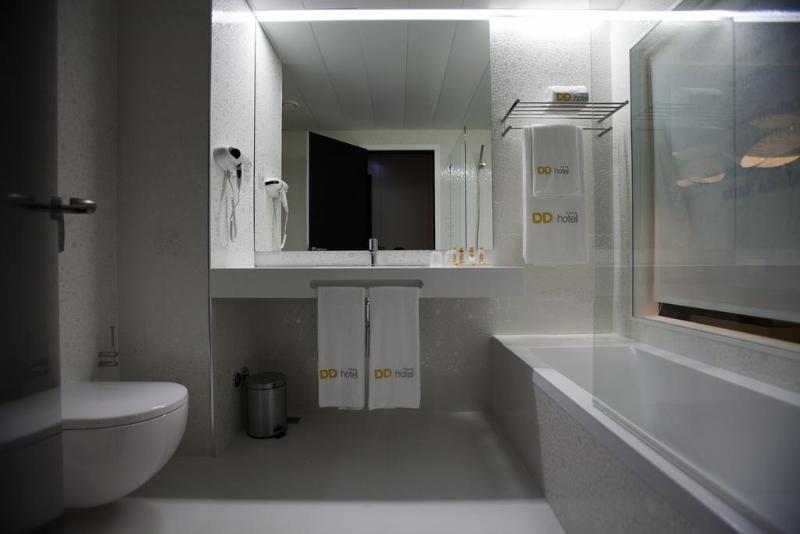 Delfim Douro Hotel - Oda