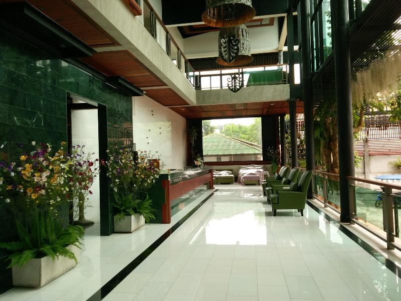 Green View Village Resort - Lobi
