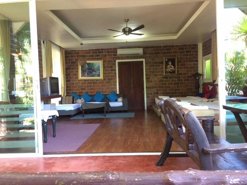 Green View Village Resort - Teras
