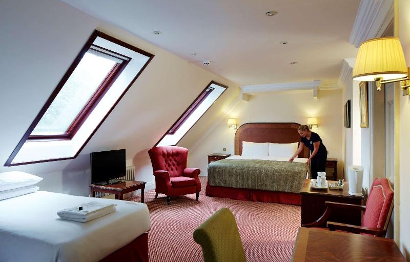 Redworth Hall Hotel - Oda