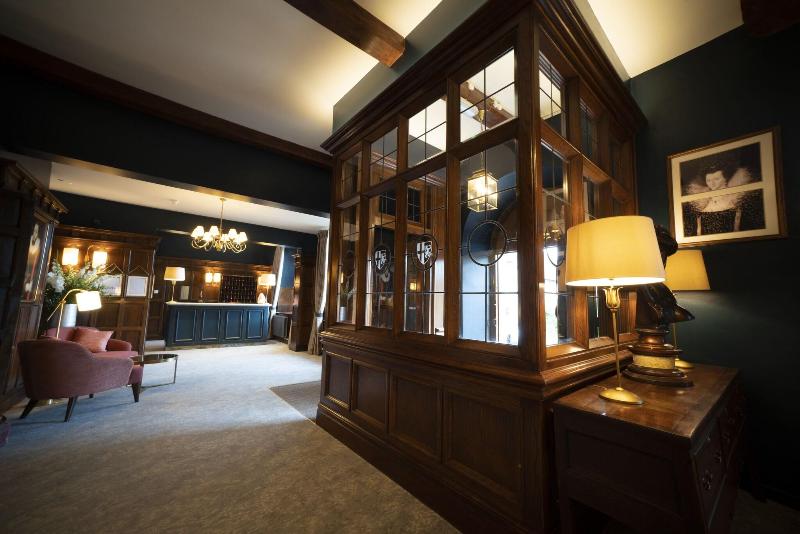 Billesley Manor Hotel - Lobi