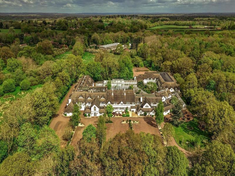 Basingstoke Hotel - Genel