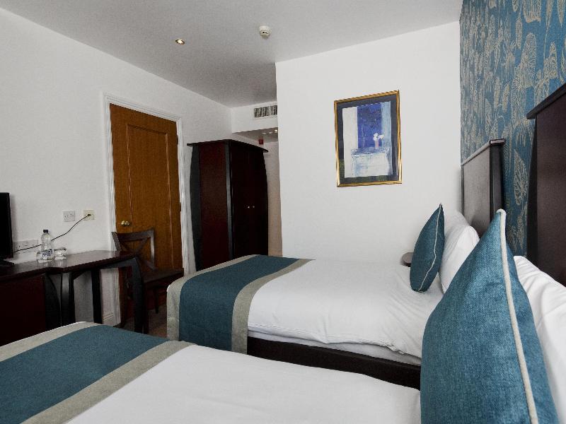 Basingstoke Hotel - Oda