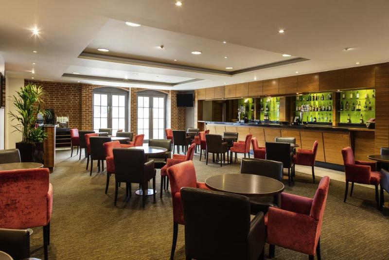 Walton Hall Hotel & Spa by Sunday - Bar