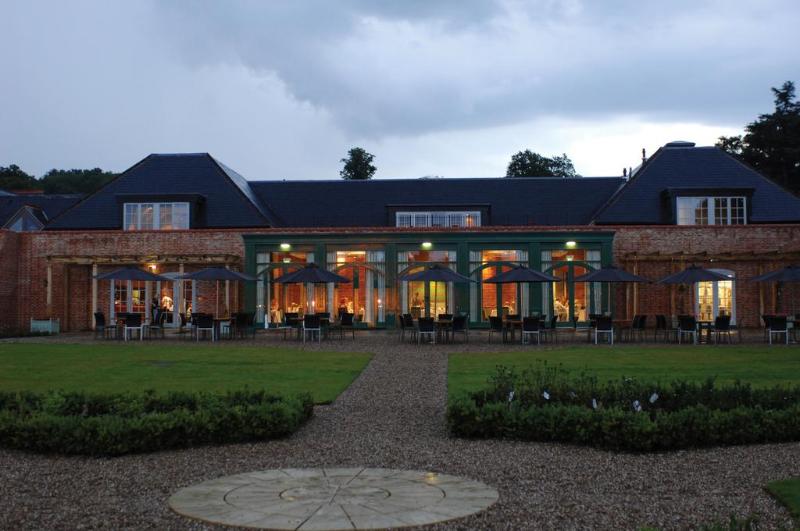 Walton Hall Hotel & Spa by Sunday - Genel