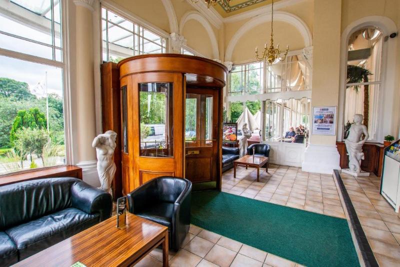 Palace Hotel & Spa - Lobi