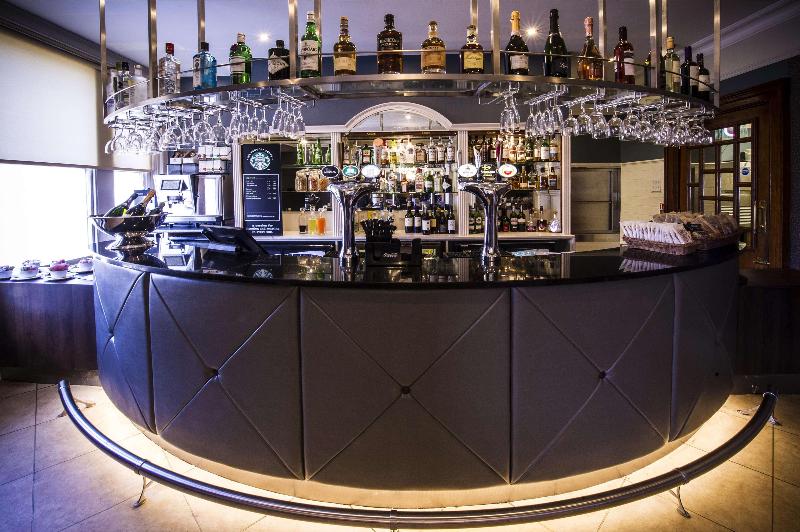 Doubletree by Hilton Cheltenham Park - Bar