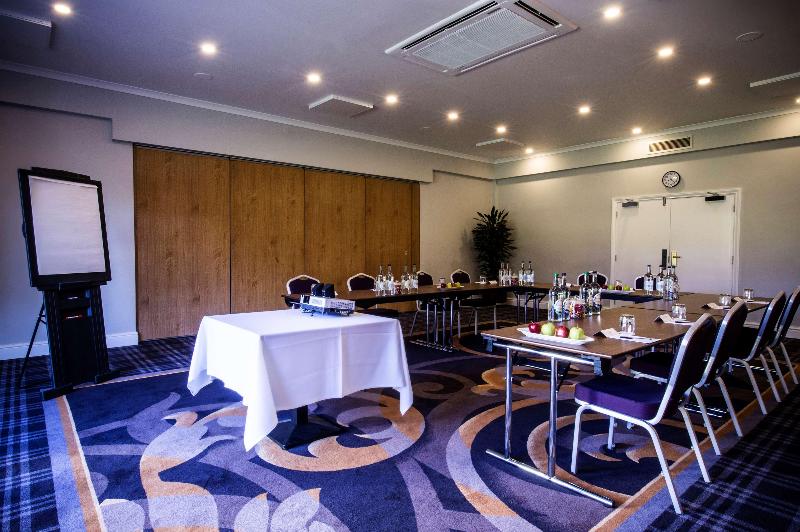 Doubletree by Hilton Cheltenham Park - Genel