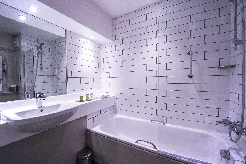 Doubletree by Hilton Cheltenham Park - Oda