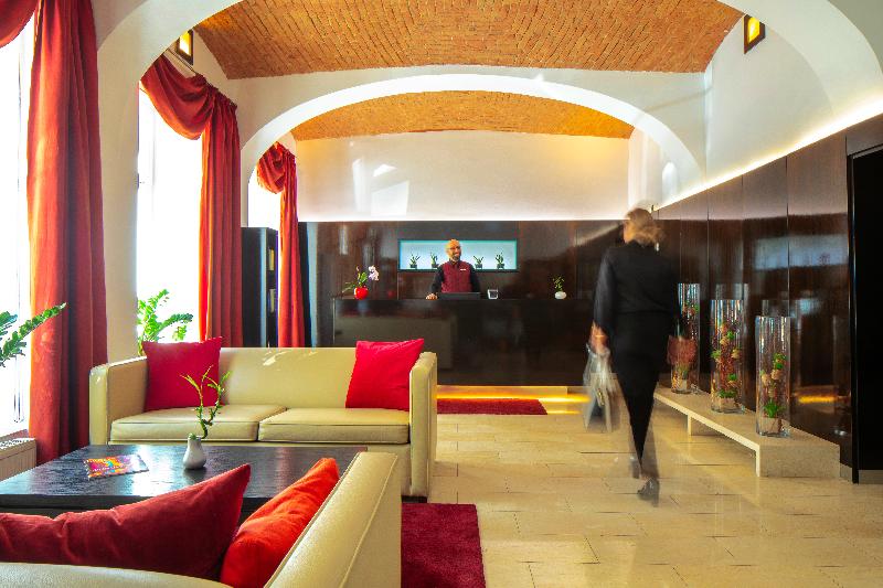 The Levante Rathaus Apartments - Lobi