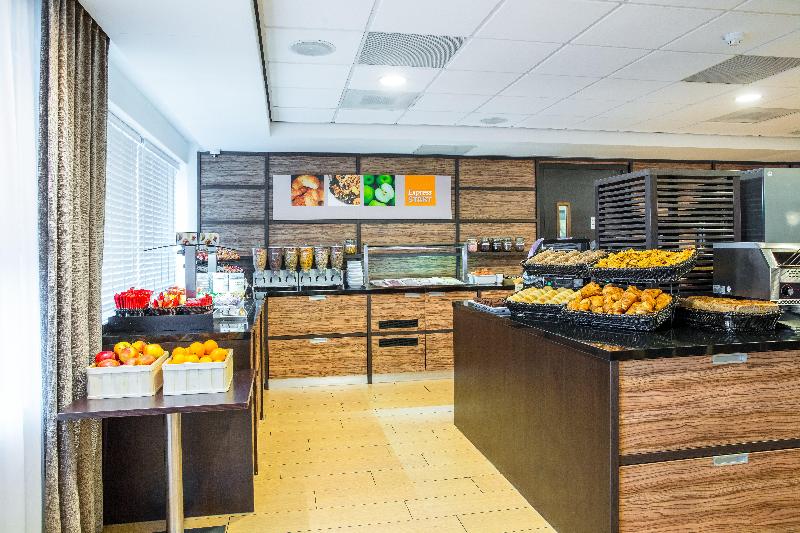 Holiday Inn Express Amsterdam-Sloterdijk Station - Restoran