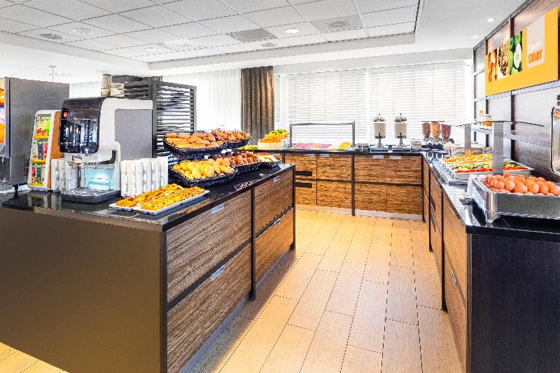 Holiday Inn Express Amsterdam-Sloterdijk Station - Restoran