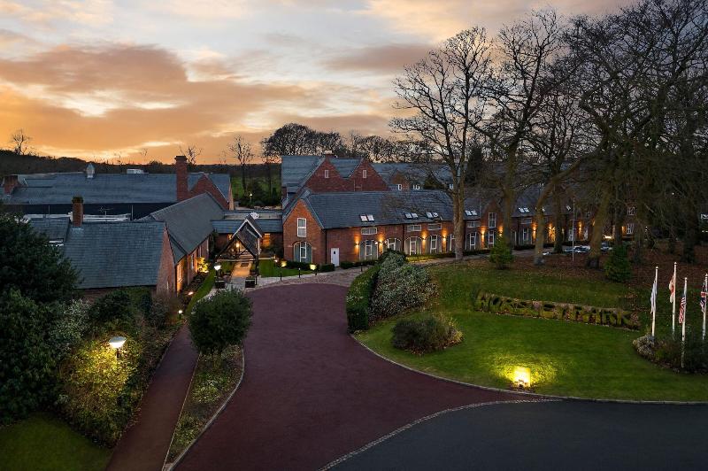 Delta Hotels Worsley Park Country Club - Genel