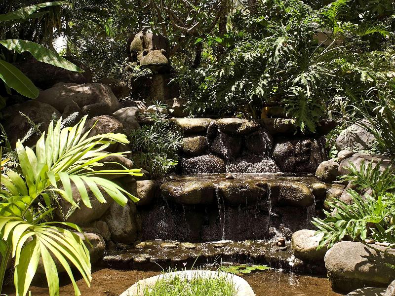 The Royal Beach Seminyak Bali - Aktivite