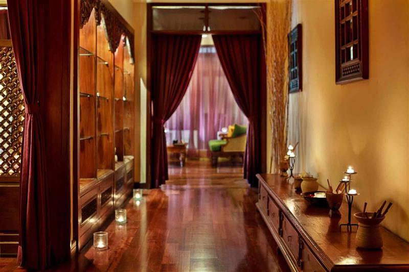 The Royal Beach Seminyak Bali - Aktivite
