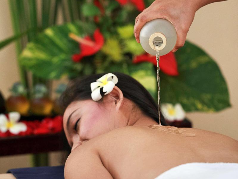 The Royal Beach Seminyak Bali - Aktivite