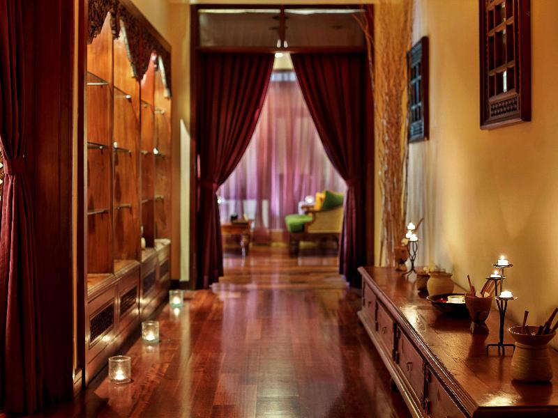 The Royal Beach Seminyak Bali - Aktivite