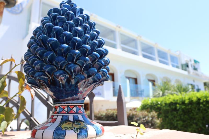 Bougainville Luxury Boutique Hotel - Genel