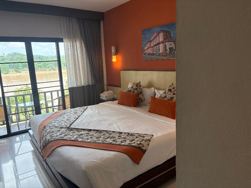 Chiangkhon Teak Garden Riverfront Hotel - Oda
