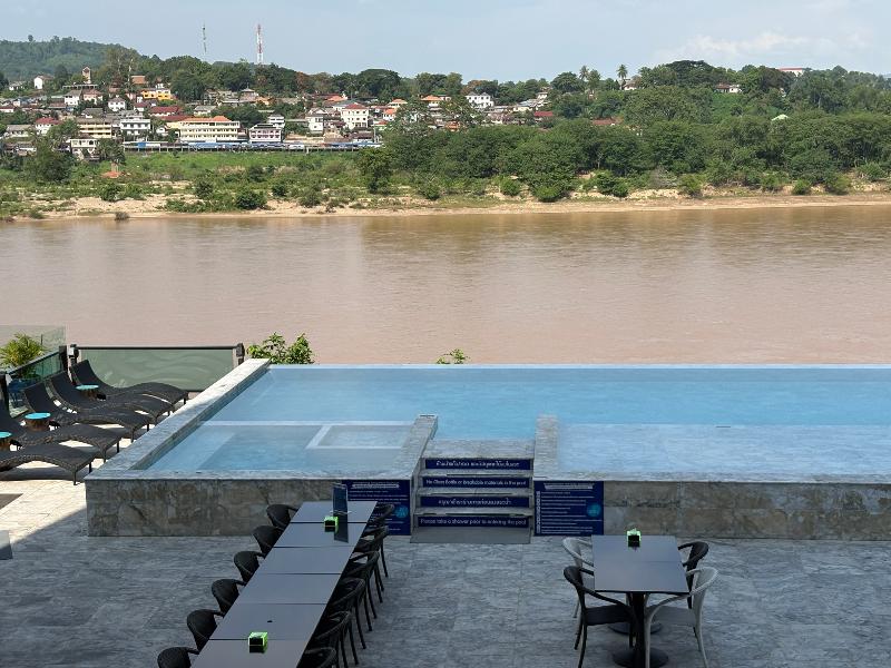 Chiangkhon Teak Garden Riverfront Hotel - Havuz