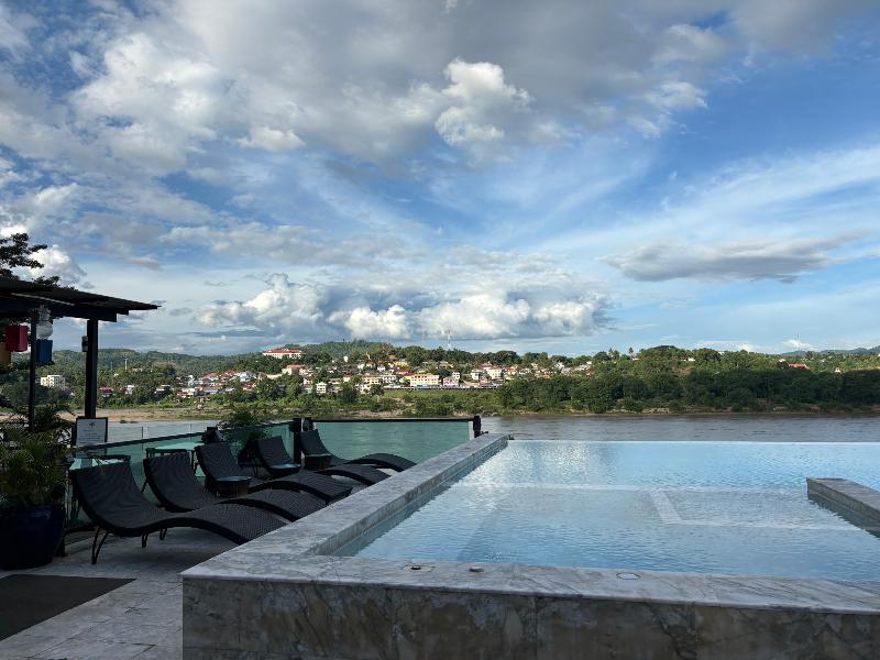 Chiangkhon Teak Garden Riverfront Hotel - Havuz