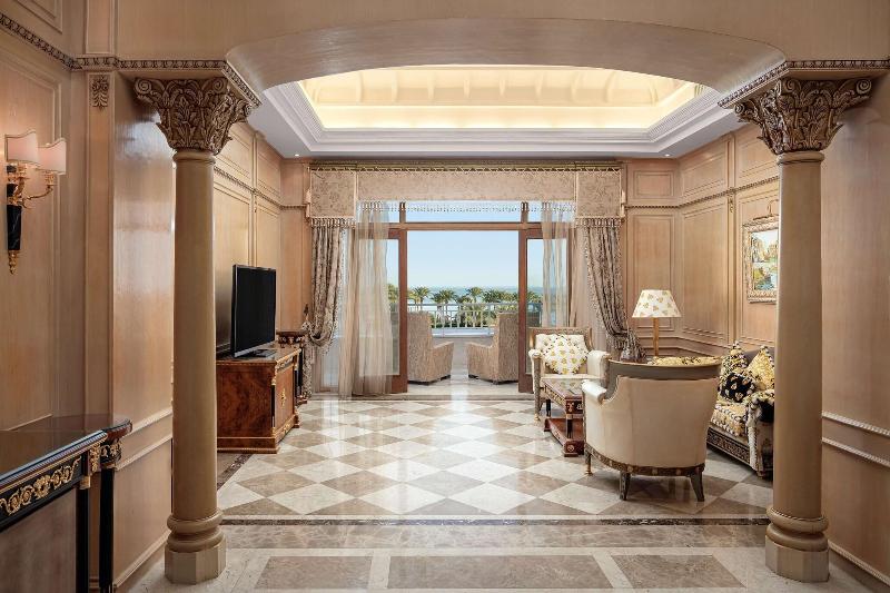Palm Royale Resort - Oda