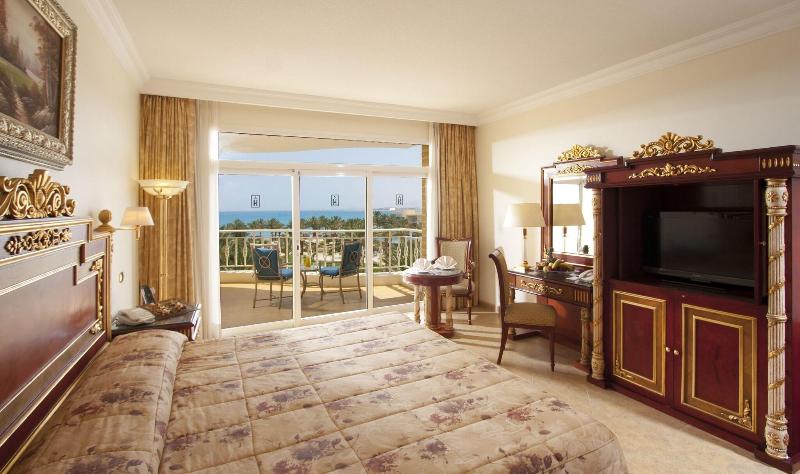 Palm Royale Resort - Oda
