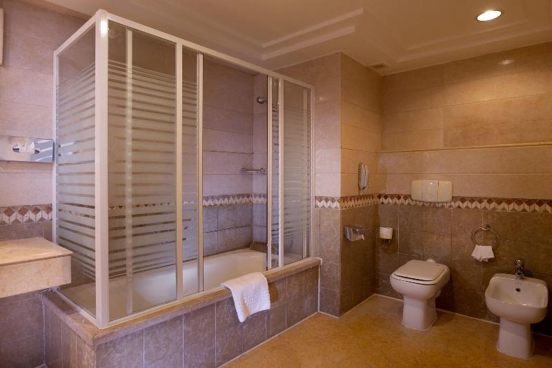 Palm Royale Resort - Oda