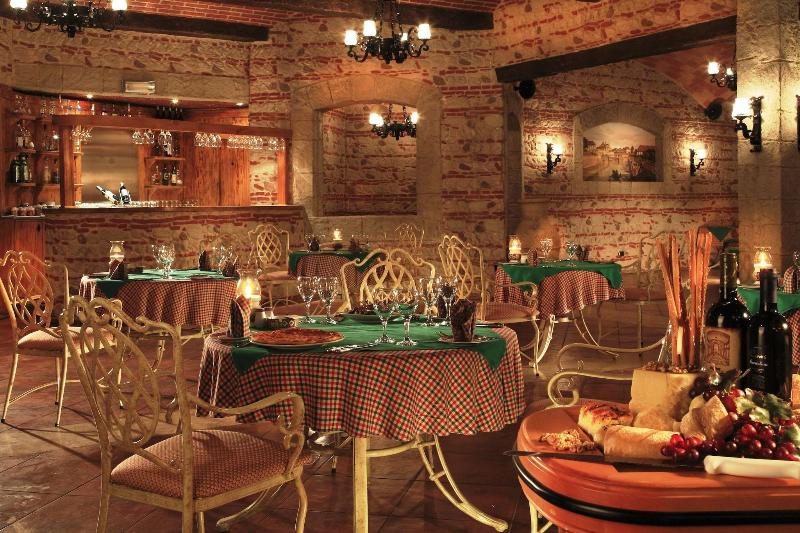 Palm Royale Resort - Restoran