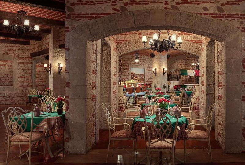 Palm Royale Resort - Restoran