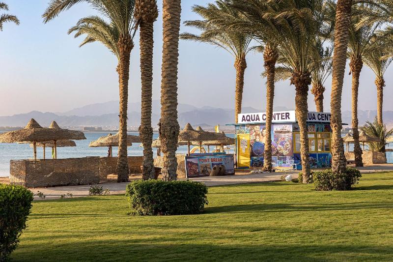 Palm Royale Resort - Teras