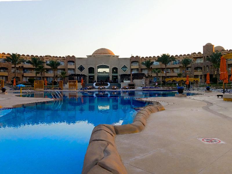 Utopia Beach Club - Havuz