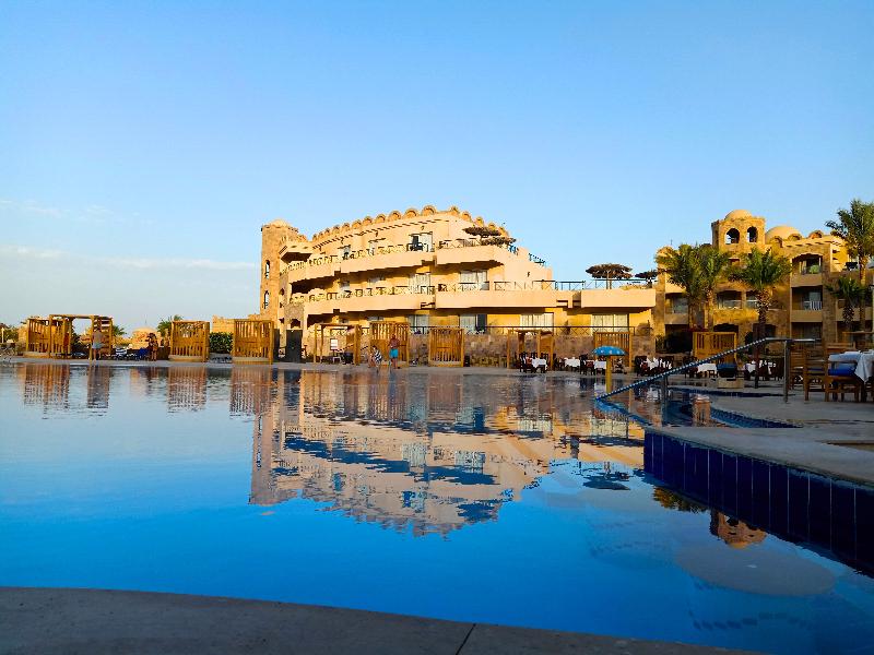 Utopia Beach Club - Havuz