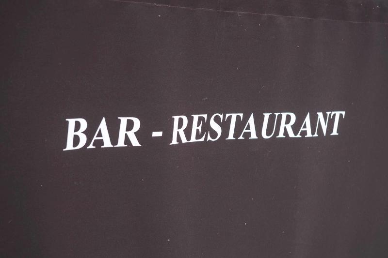 Kyriad Orange - Bar