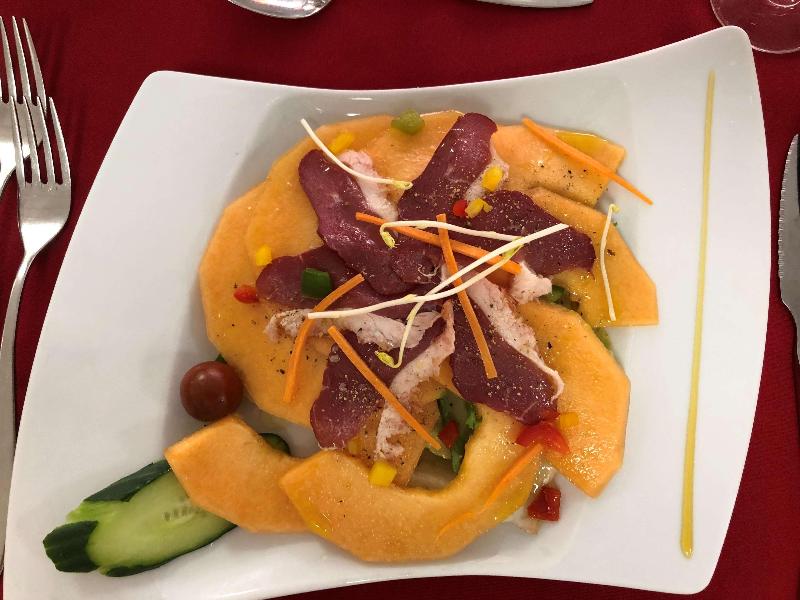 Kyriad Orange - Restoran