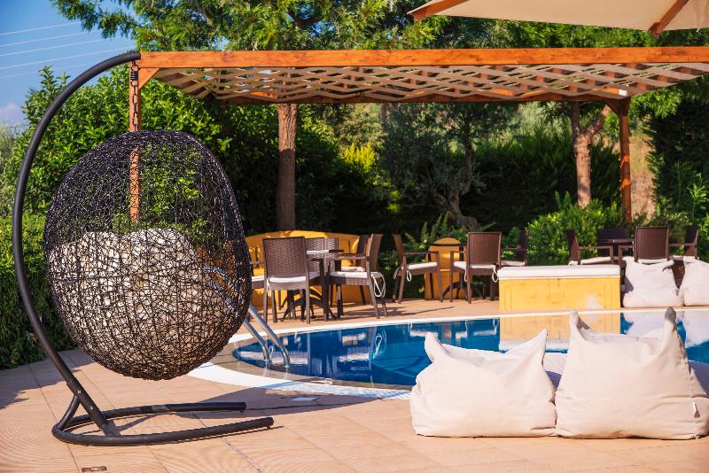 Colonides Beach hotel - Genel