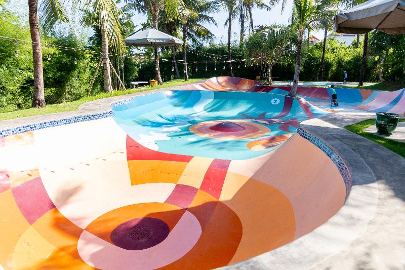 Hotel Komune and Beach Club Bali - Genel