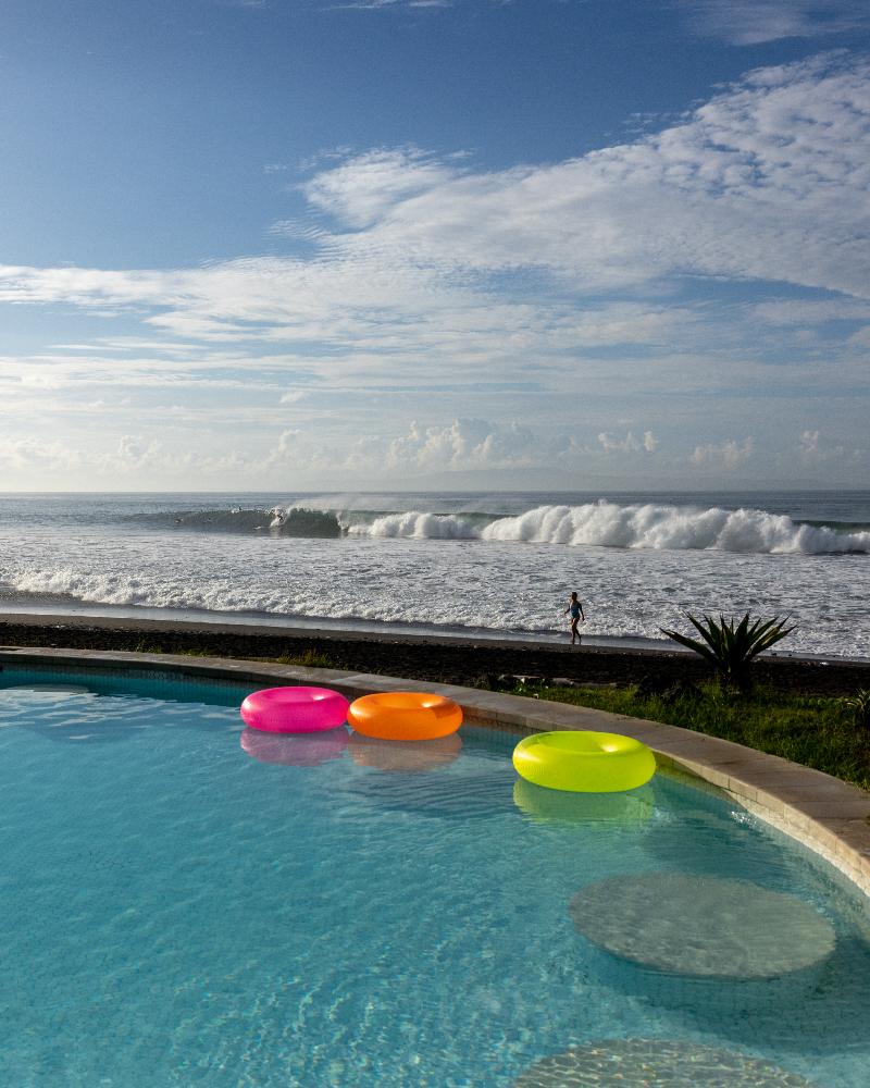 Hotel Komune and Beach Club Bali - Genel