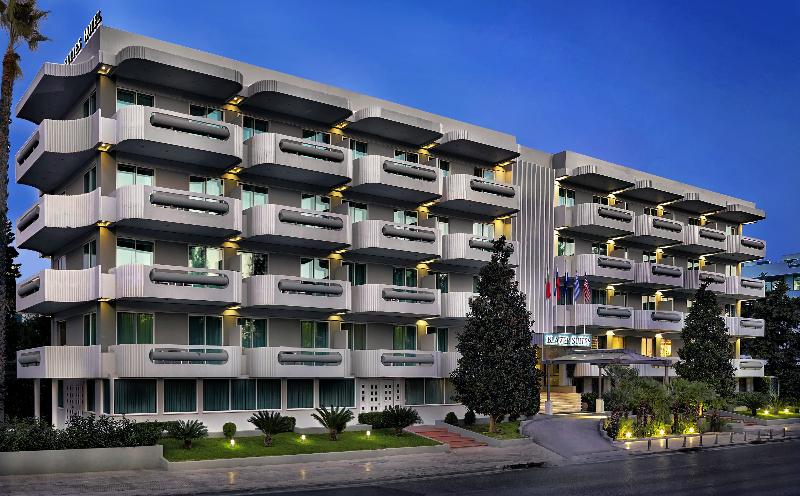Blazer Suites - Genel
