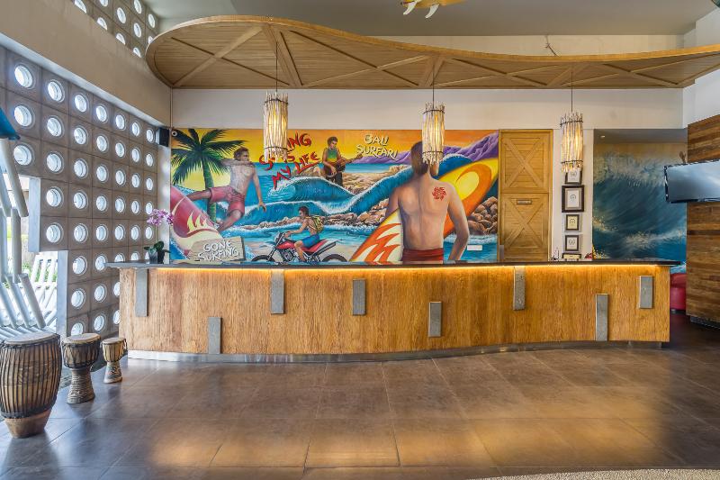 Bliss Surfer Hotel Legian - Lobi