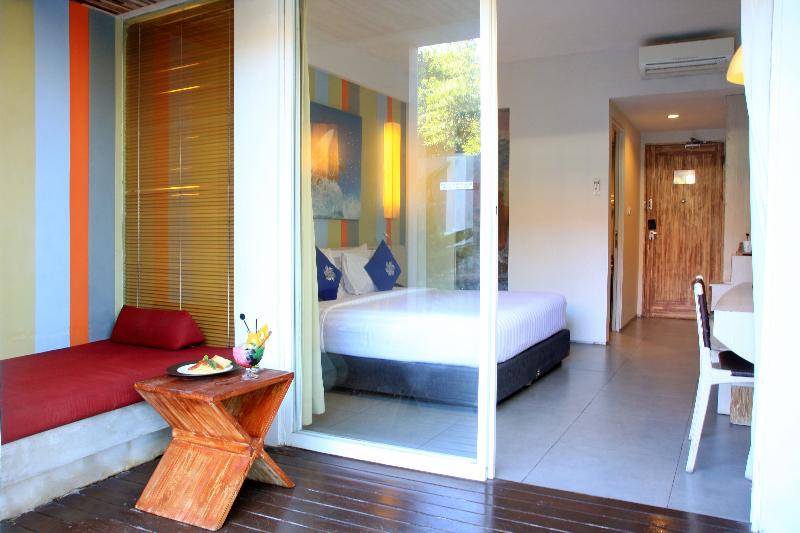 Bliss Surfer Hotel Legian - Oda