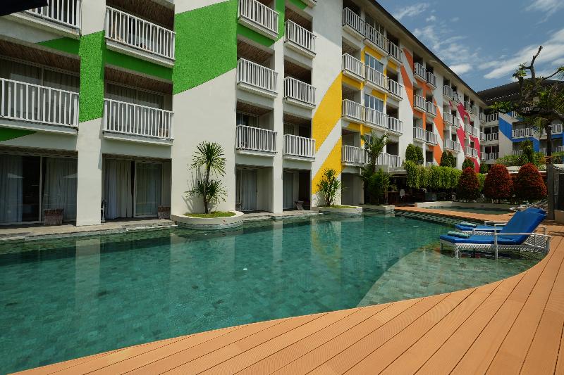 Bliss Surfer Hotel Legian - Havuz