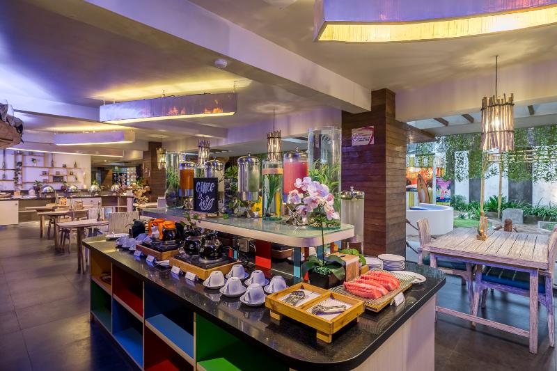 Bliss Surfer Hotel Legian - Restoran